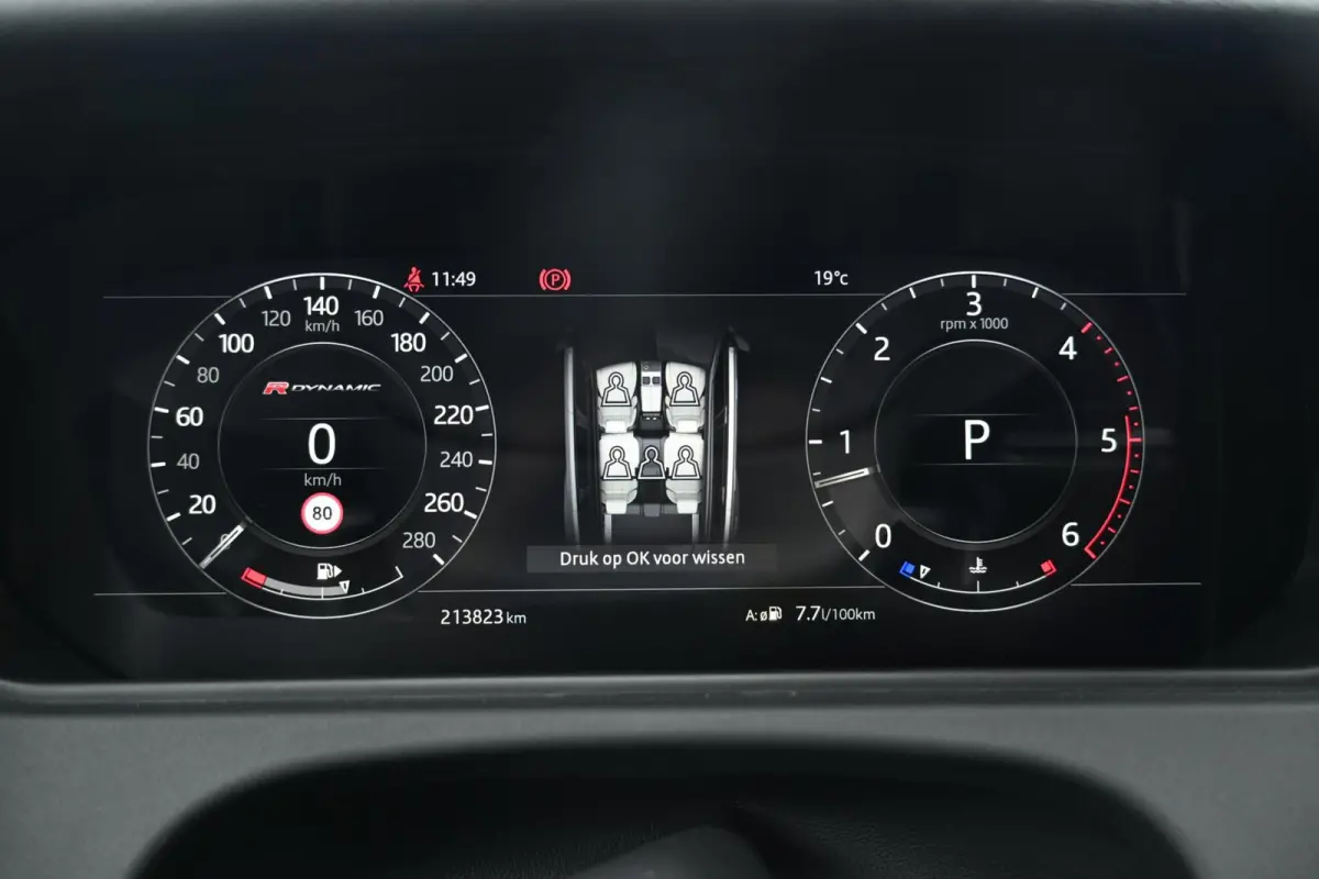 3.0 V6 AWD R-Dynamic HSE