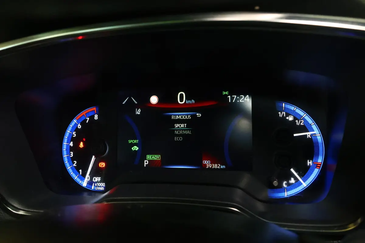 2.0 Hybrid Business GR-Sport AVM NAVI CARPLAY CAMERA LANE '22