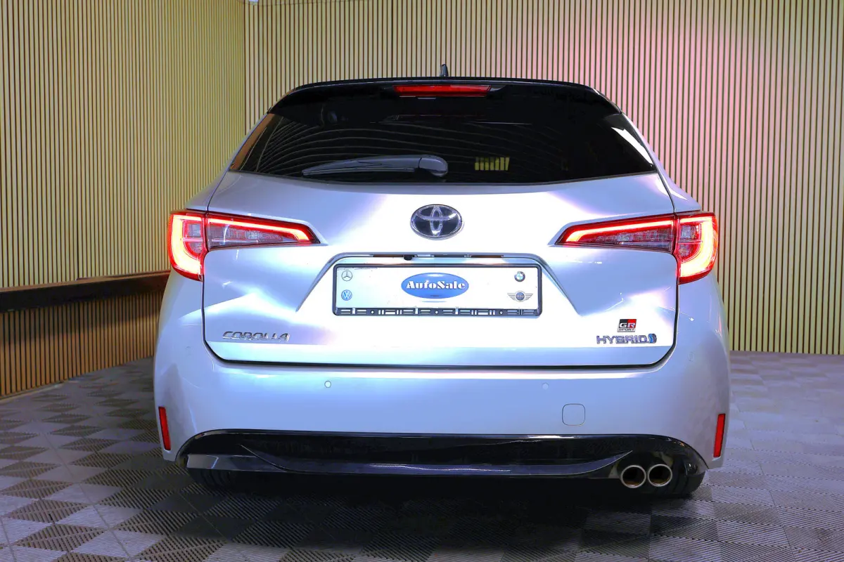 2.0 Hybrid Business GR-Sport AVM NAVI CARPLAY CAMERA LANE '22
