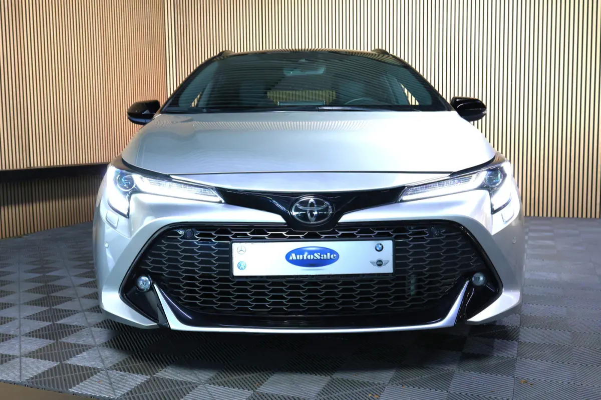 2.0 Hybrid Business GR-Sport AVM NAVI CARPLAY CAMERA LANE '22