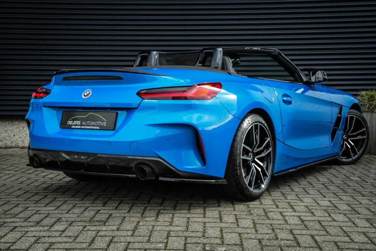 SDrive 20i M-Sport | ACC | CarPlay | HUD | PDC | Metallic | 1e Eig. |