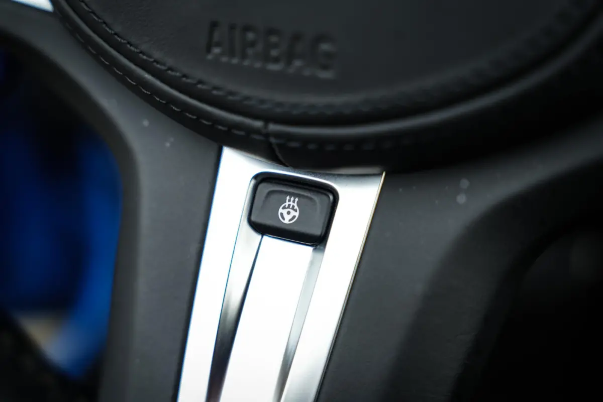 SDrive 20i M-Sport | ACC | CarPlay | HUD | PDC | Metallic | 1e Eig. |