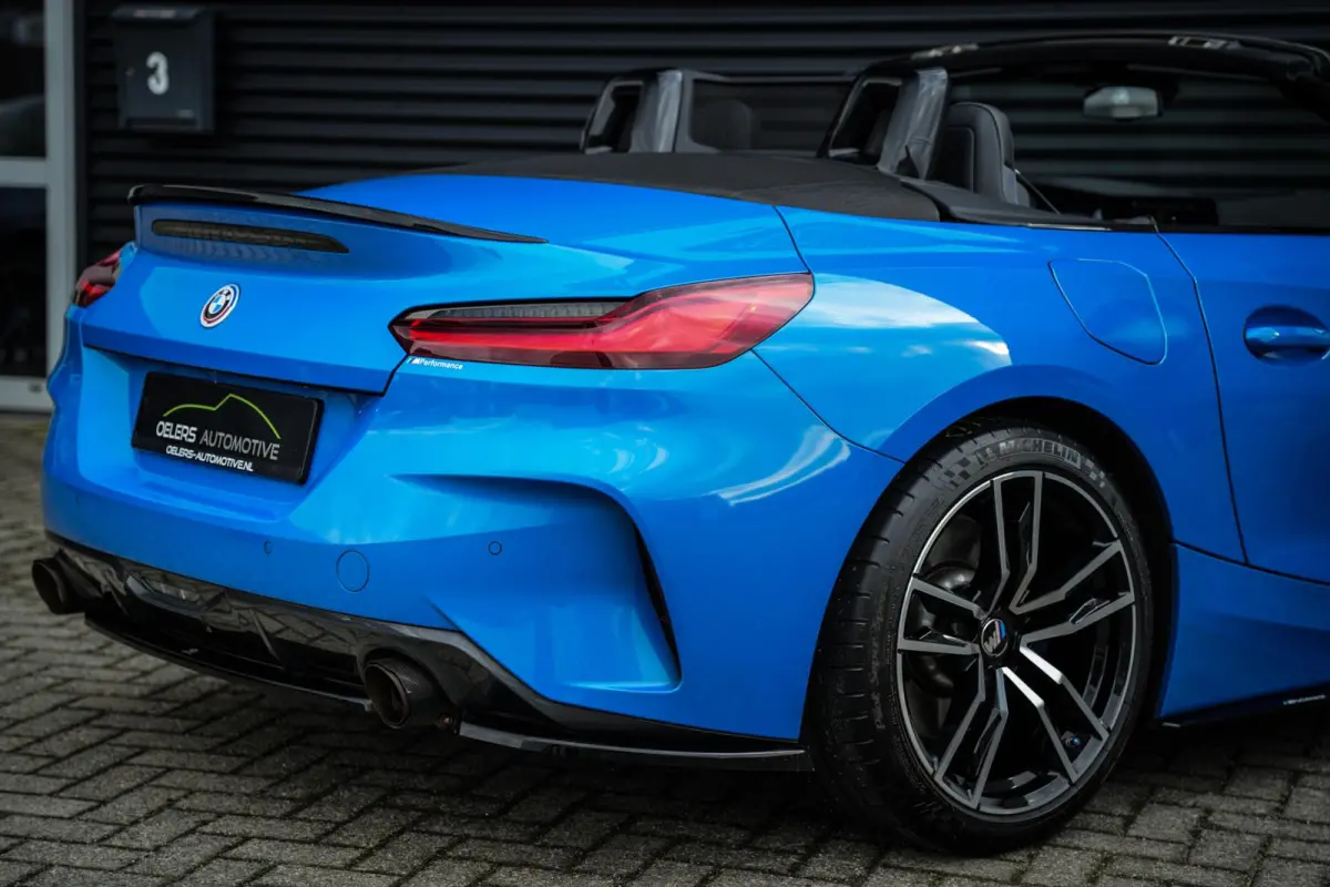SDrive 20i M-Sport | ACC | CarPlay | HUD | PDC | Metallic | 1e Eig. |