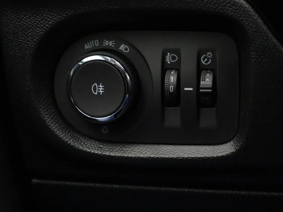 1.2 55kW S/S Edition | NAVIGATIE | ACHTERUITRIJCAMERA | APPLE CARPLAY | BLUETOOTH | AIRCO |