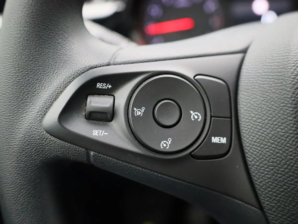 1.2 55kW S/S Edition | NAVIGATIE | ACHTERUITRIJCAMERA | APPLE CARPLAY | BLUETOOTH | AIRCO |