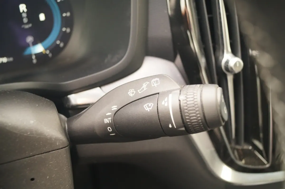 2.0 B4 197pk Automaat Core -NAVI-ECC-LED-CAM-