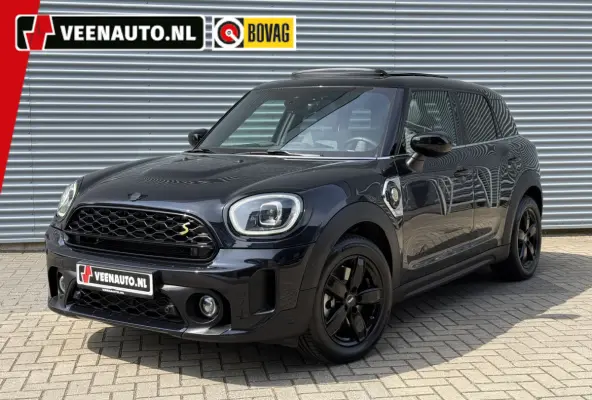2.0 Cooper SE ALL4 Pano/H&K/Camera