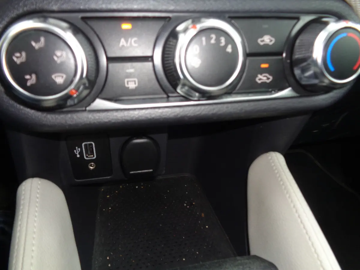 1.0 IG-T N-Connecta airco< navigatie, Carplay, Camera, PDC, LM velgen