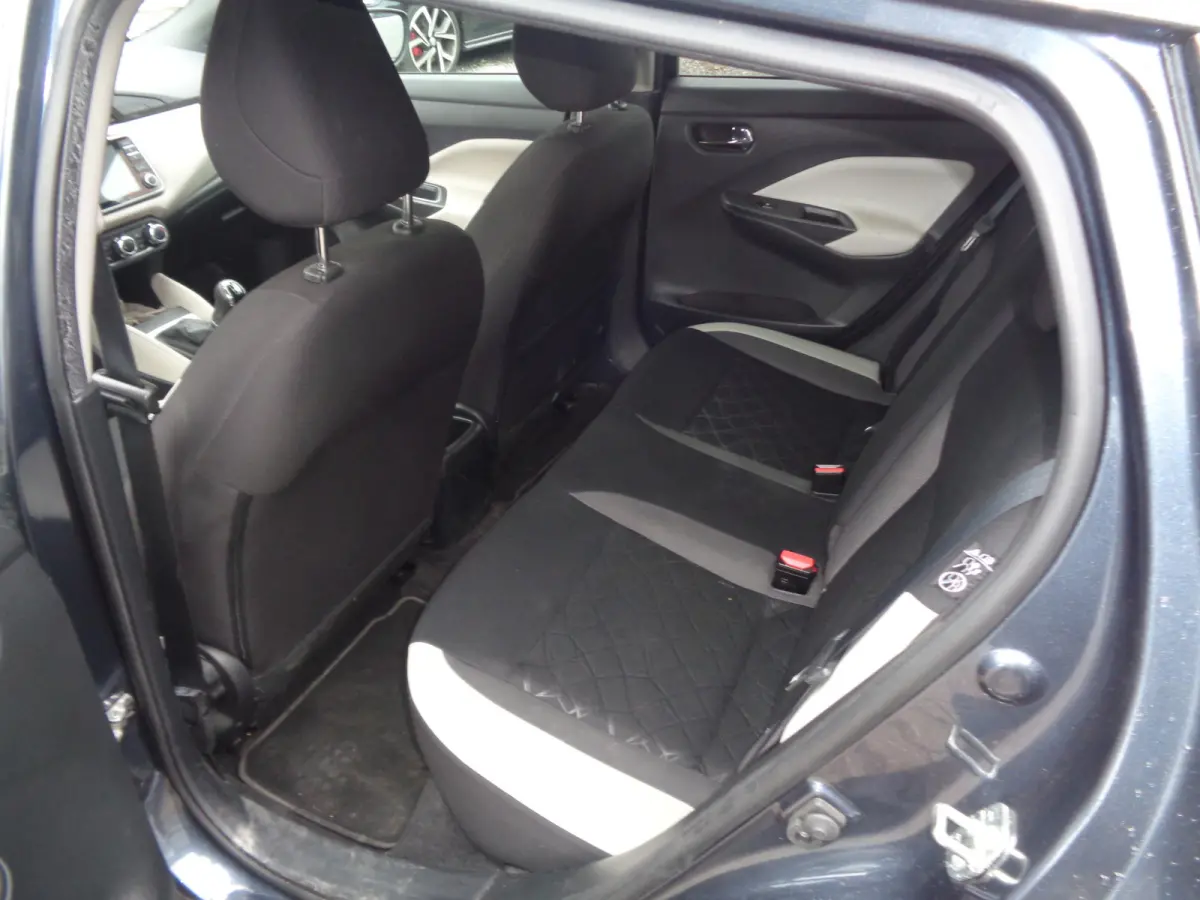 1.0 IG-T N-Connecta airco< navigatie, Carplay, Camera, PDC, LM velgen