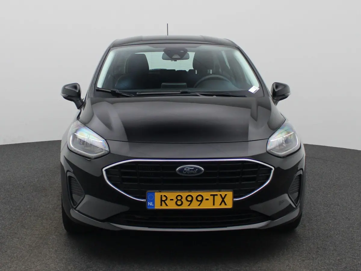 1.0 EcoBoost Titanium | APPLE CARPLAY - ANDROID AUTO | CLIMATE CONTROL | CRUISE CONTROL | PARKEERSENSOREN ACHTER | LANE ASSIST |