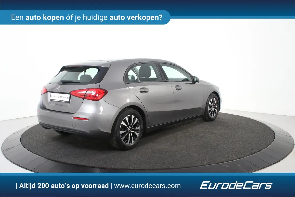 180 *1ste Eigenaar*Widescreen*Navigatie*Stoelverwarming*PDC*