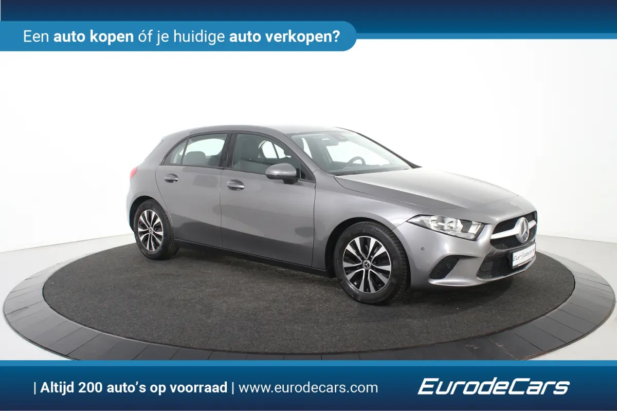 180 *1ste Eigenaar*Widescreen*Navigatie*Stoelverwarming*PDC*