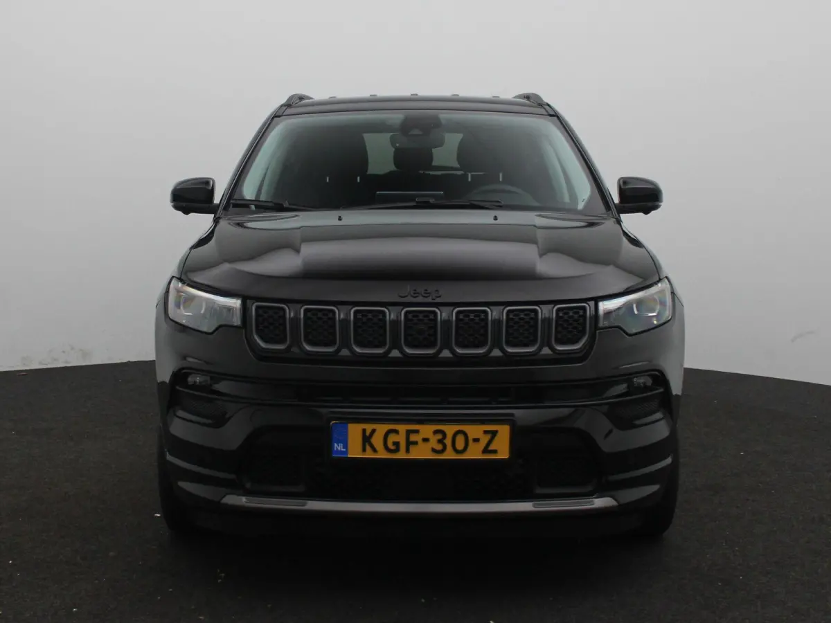 1.5T e-Hybrid Upland | Navigatie | Leder | Camera |