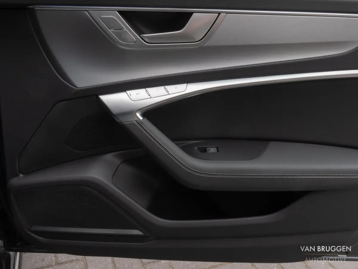 55 TFSI e quattro S-Line Pano 360 Trekhaak Koeling Sfeer Parfum BTW