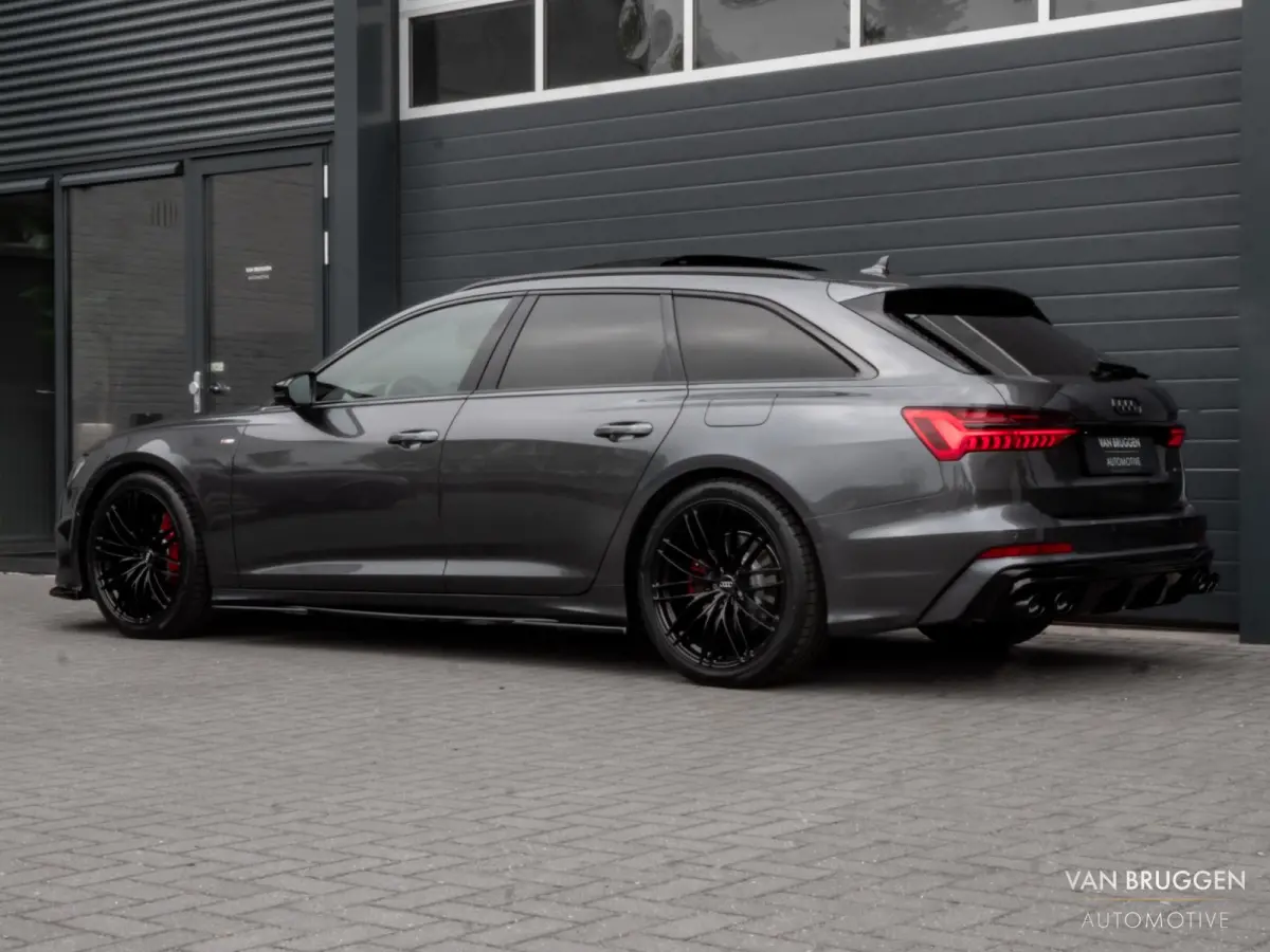 55 TFSI e quattro S-Line Pano 360 Trekhaak Koeling Sfeer Parfum BTW