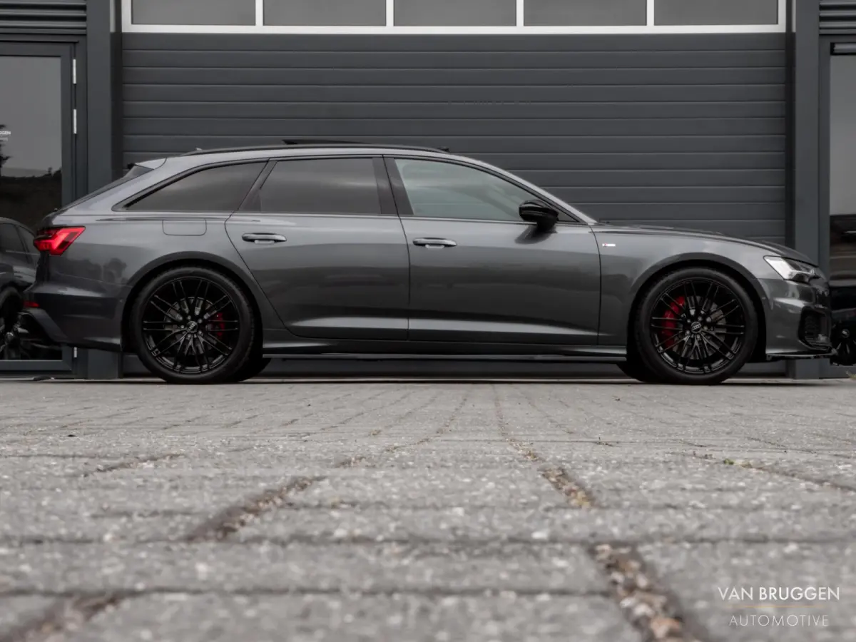55 TFSI e quattro S-Line Pano 360 Trekhaak Koeling Sfeer Parfum BTW