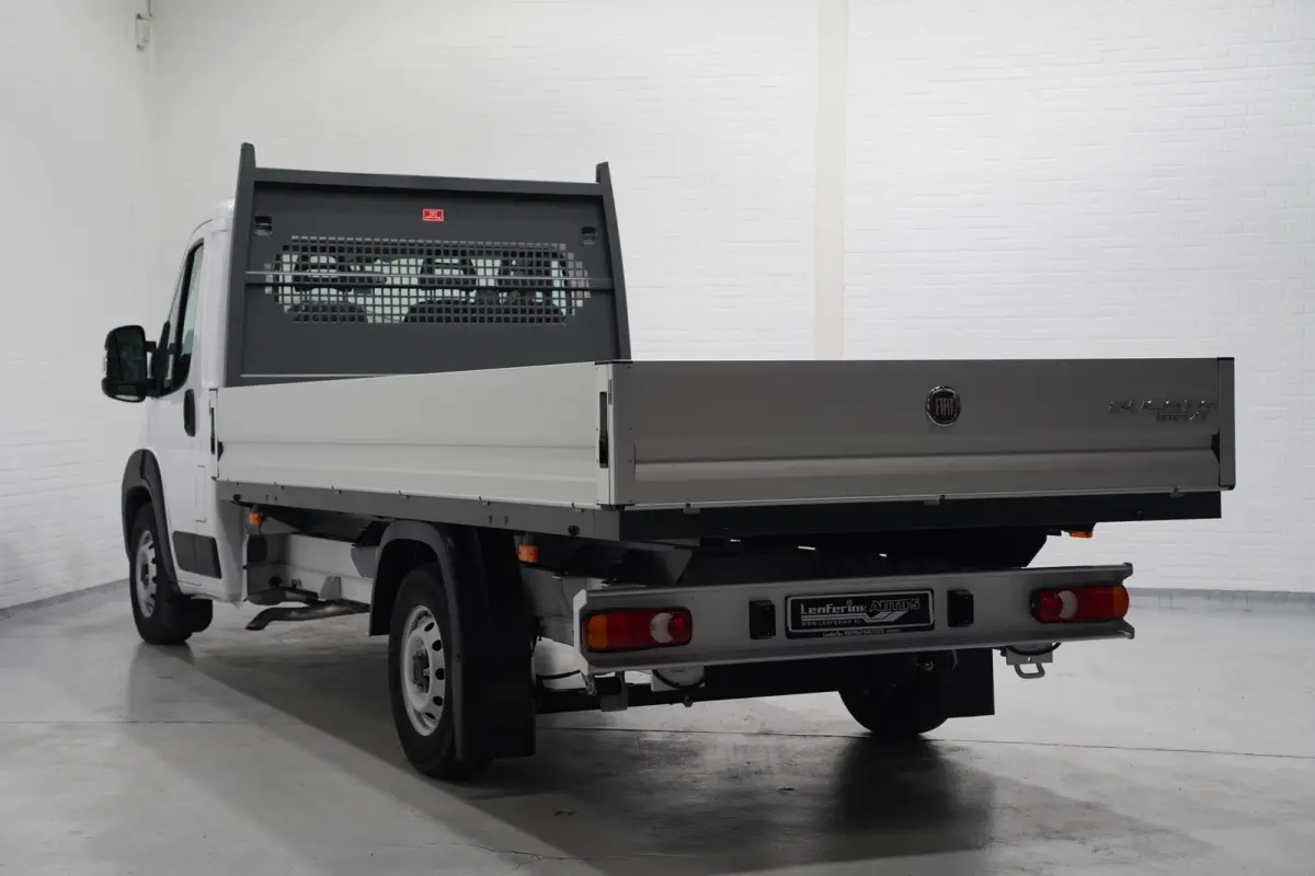 2.2 MJet 140 pk L4 Pick Up / Open Laadbak Airco, Cruise Control, 3-Zits, LxBxH 420x202x40 cm Nieuw