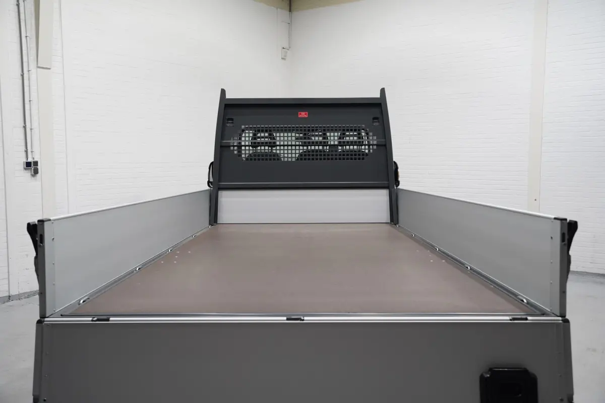2.2 MJet 140 pk L4 Pick Up / Open Laadbak Airco, Cruise Control, 3-Zits, LxBxH 420x202x40 cm Nieuw
