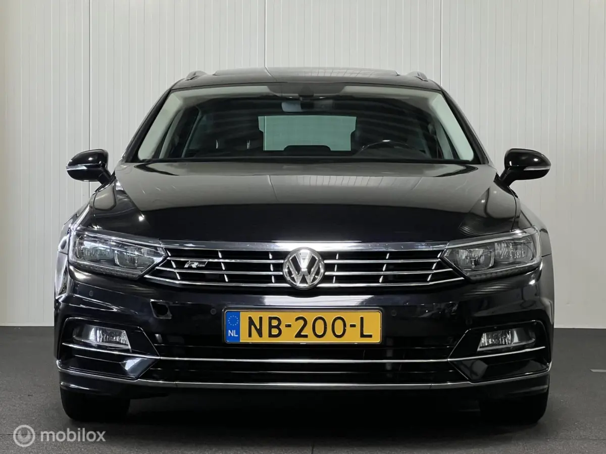 1.6 TDI Conn.Series Plus [ NAP pano LED ]