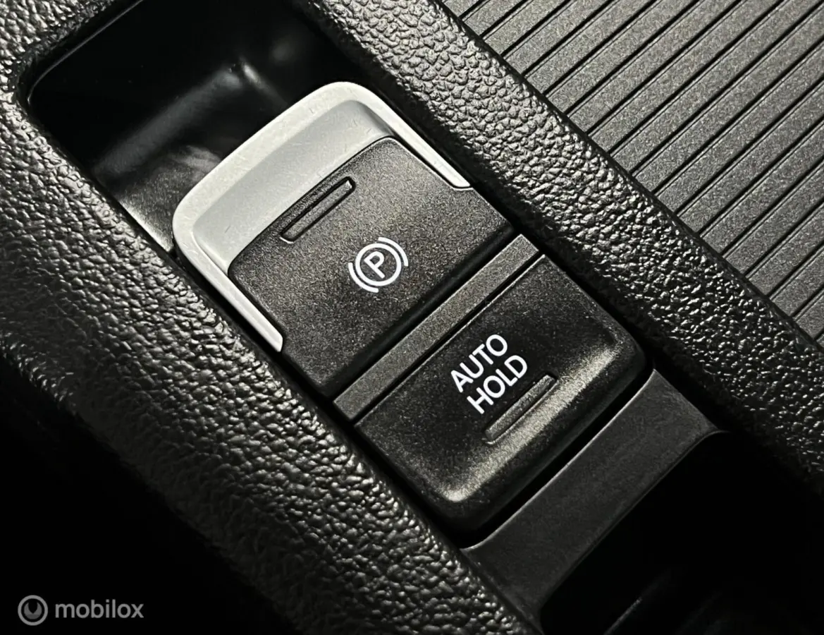 1.6 TDI Conn.Series Plus [ NAP pano LED ]