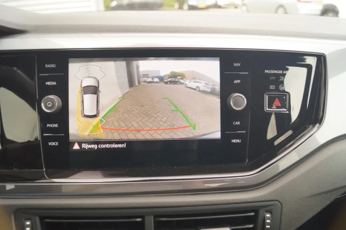 2.0 TSI DSG GTI -NAVI-ACC-IQ.LIGHT-ECC-PDC-CAM-