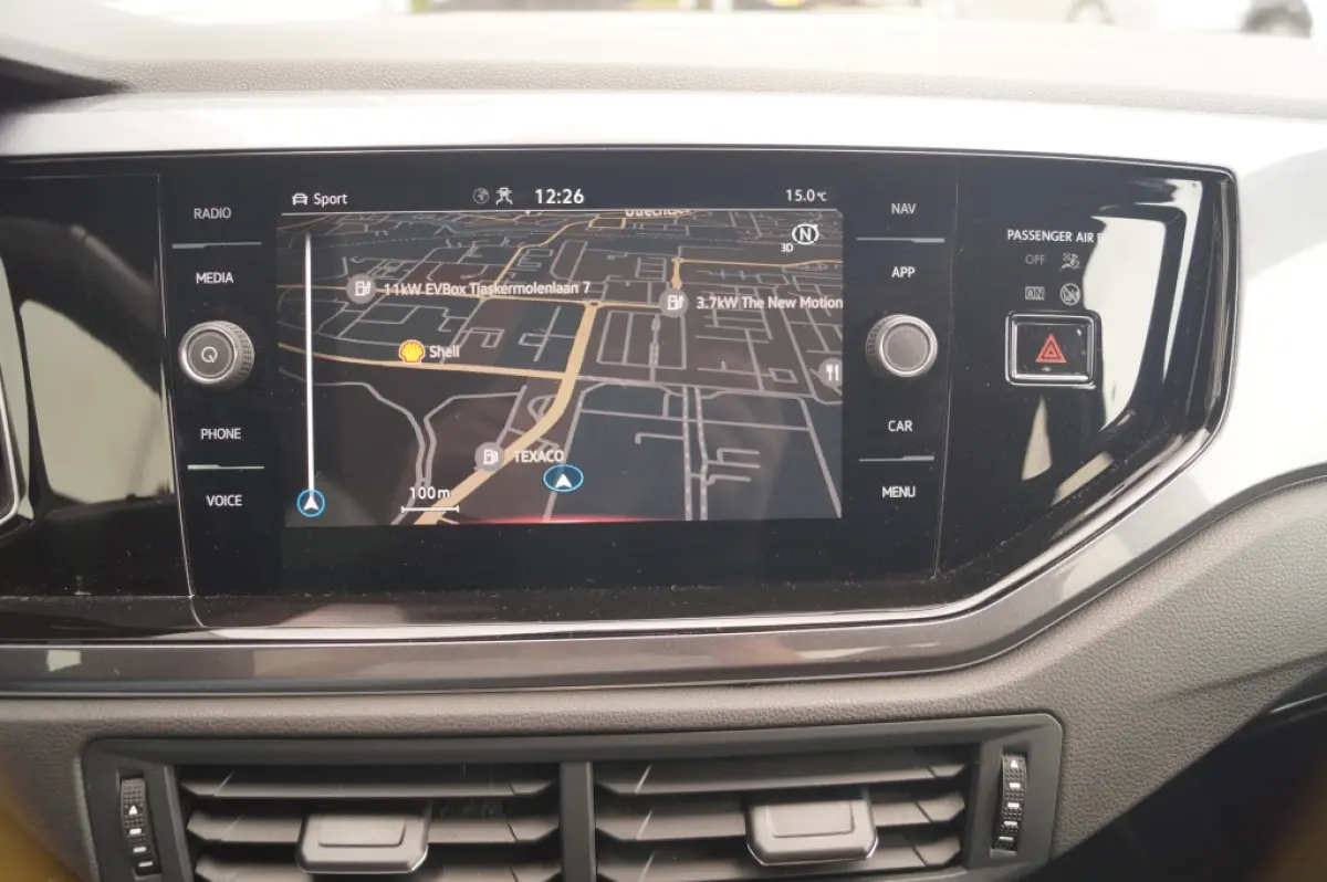 2.0 TSI DSG GTI -NAVI-ACC-IQ.LIGHT-ECC-PDC-CAM-