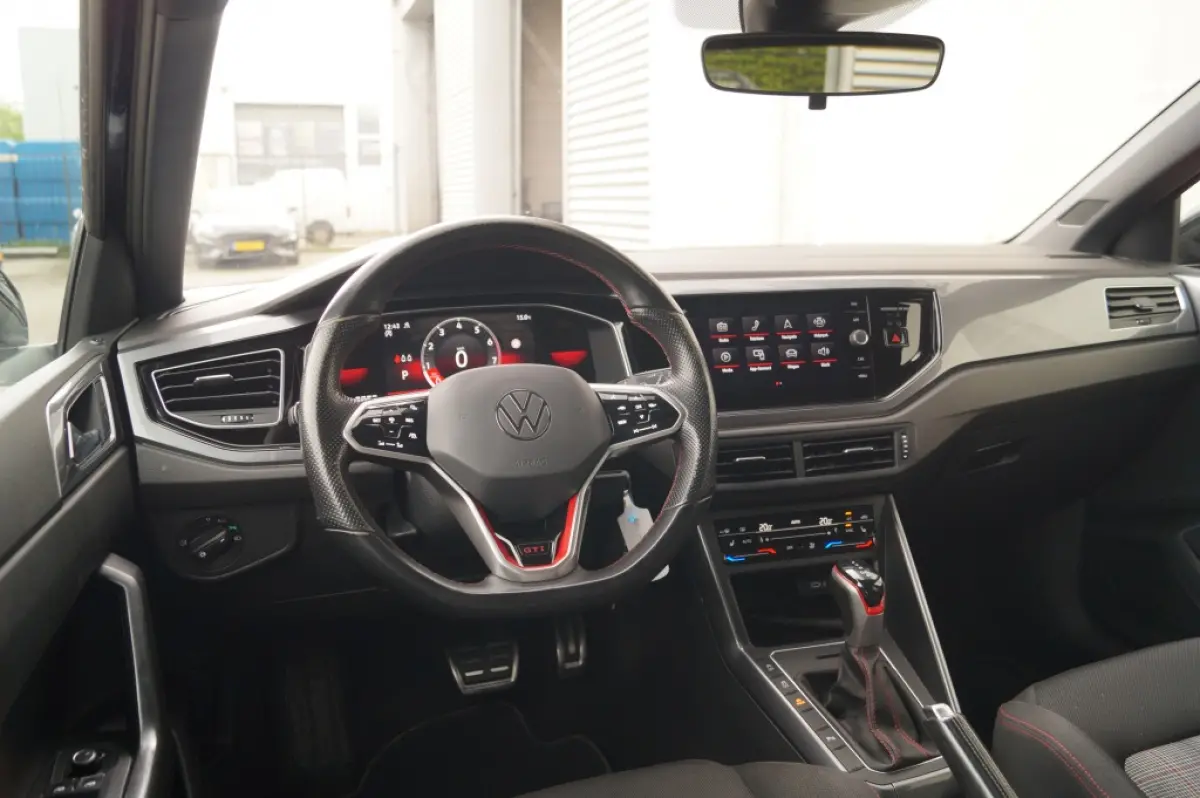 2.0 TSI DSG GTI -NAVI-ACC-IQ.LIGHT-ECC-PDC-CAM-