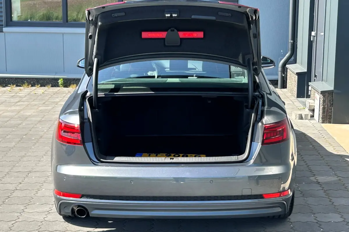 1.4 TFSI 150pk S-Line SCHUIFDAK 25525KM! NL-auto!