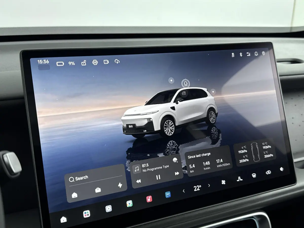Design ProMax | Navigatie | Camera | Stoel/Stuur Verwarming | Panoramadak | Handsfree Kofferbak |