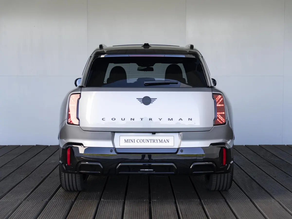 E | John Cooper Works | M pakket