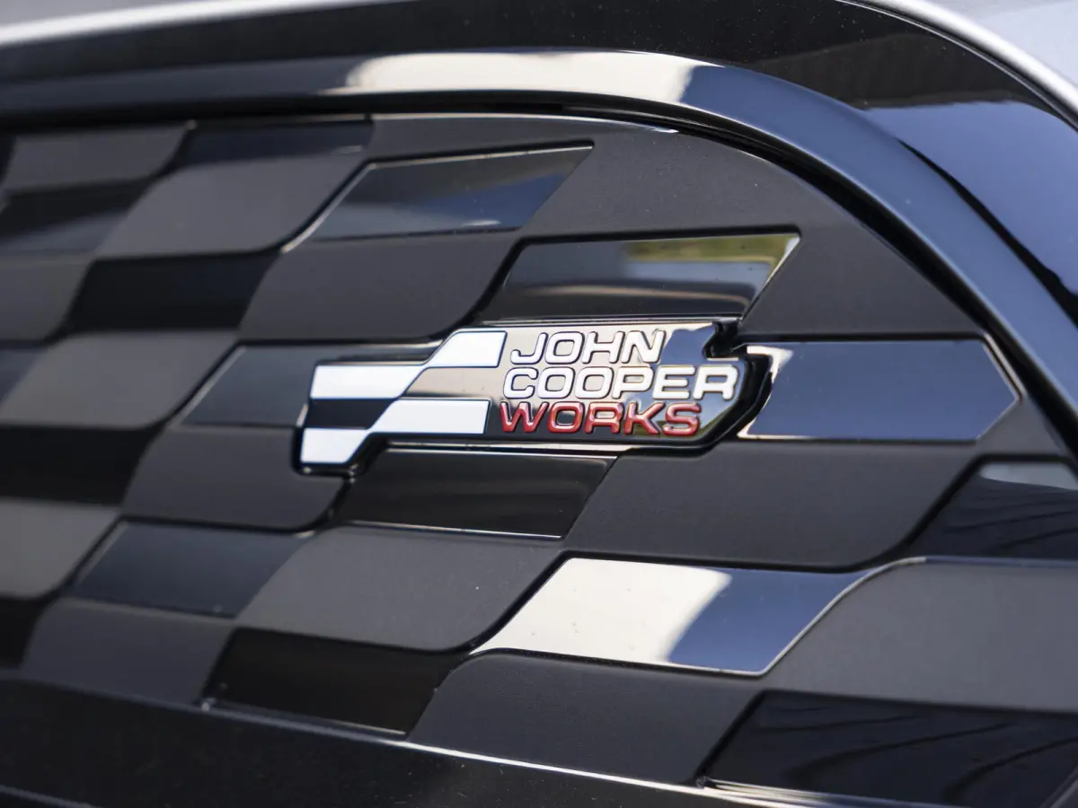 E | John Cooper Works | M pakket