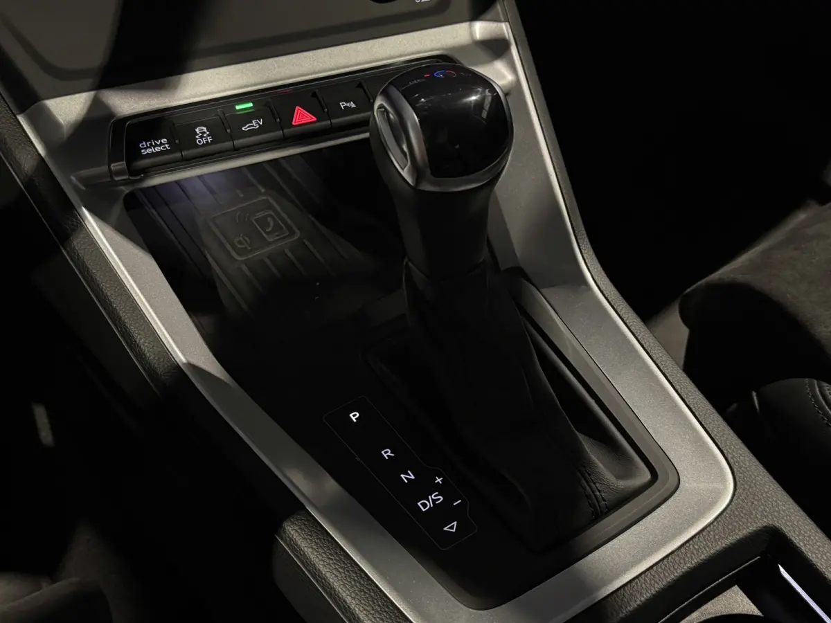 45 TFSI e S-line | 20 inch | LED | Carplay | Dodehoek | Alcantara | Virtual | Stoelverwarming | ACC | 1e eig.