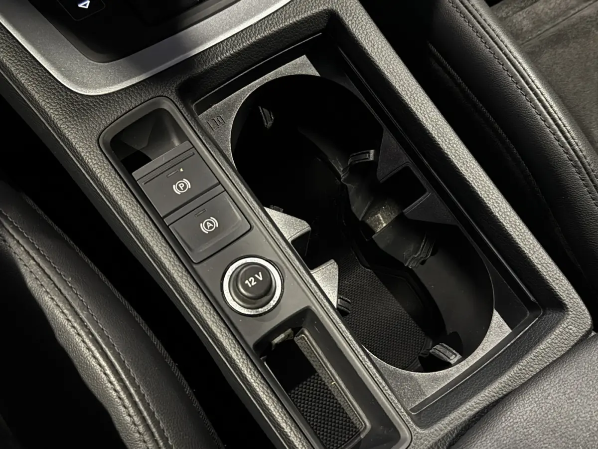 45 TFSI e S-line | 20 inch | LED | Carplay | Dodehoek | Alcantara | Virtual | Stoelverwarming | ACC | 1e eig.
