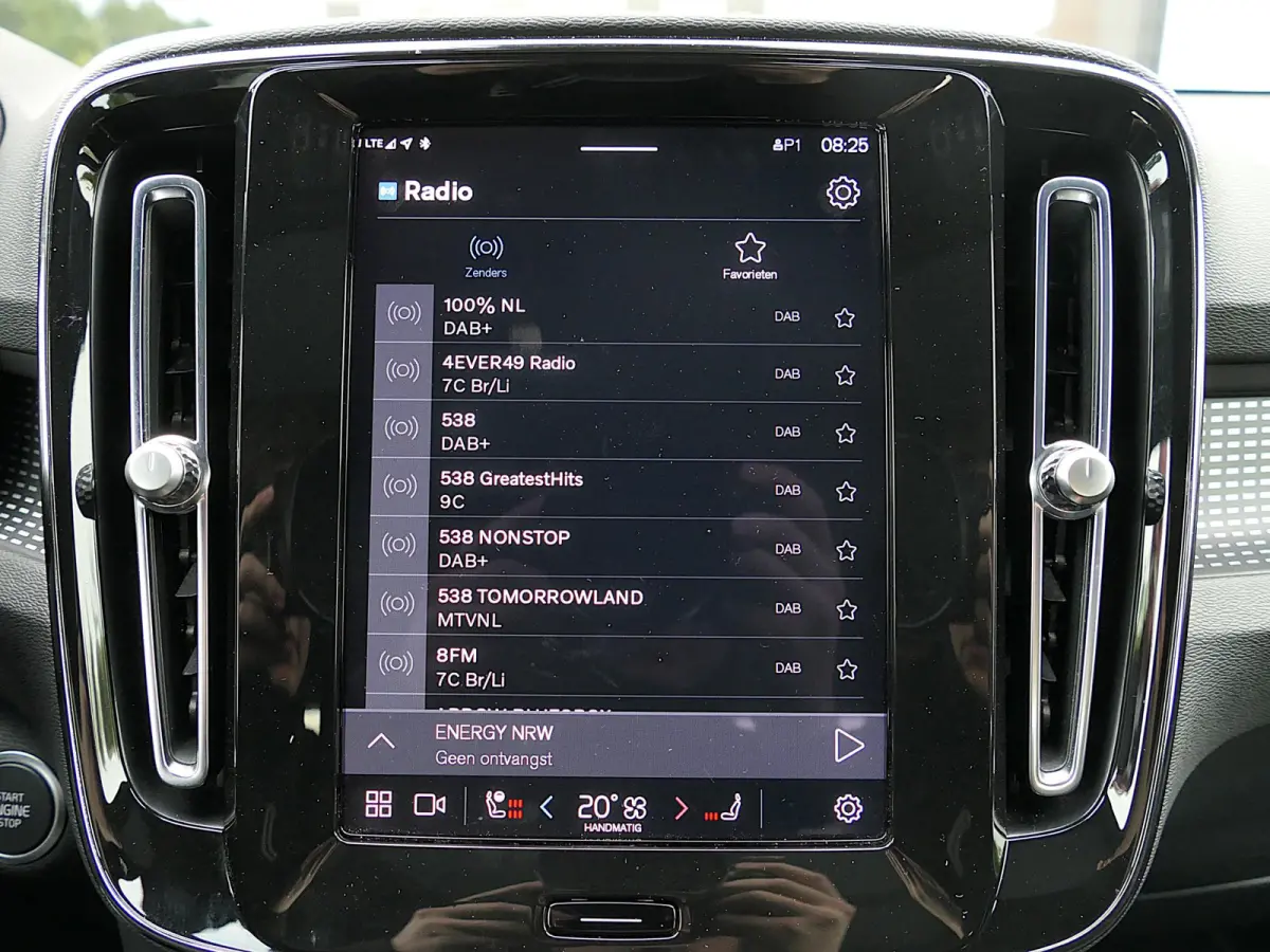 2.0 B4 AWD Ultimate Dark | Panoramadak | 360°-camera | Harman/Kardon | Memory | Apple/Android Carplay | Google | 20-inch | Leder-/Alcantara | Draadloze telefoonlader
