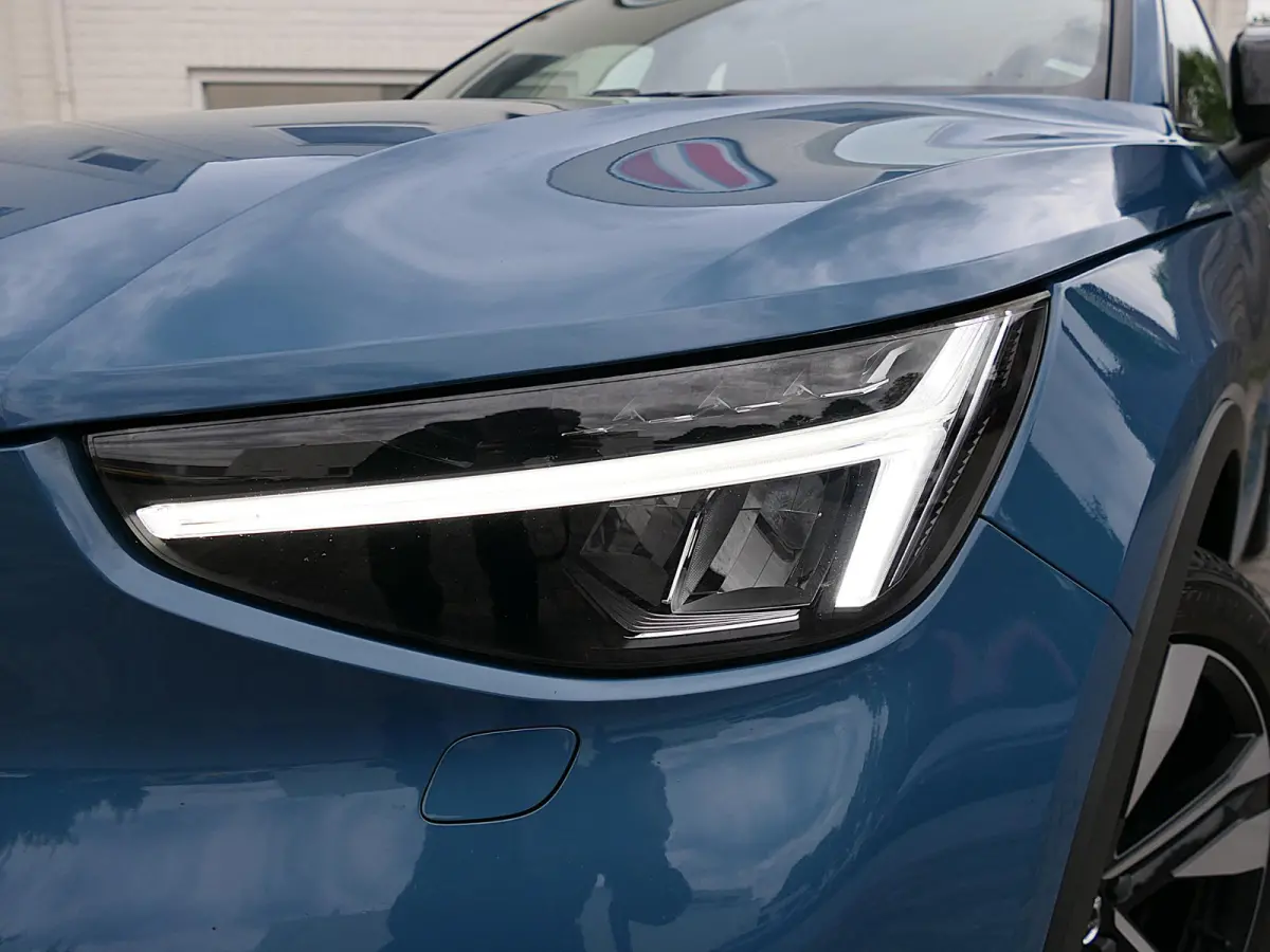 2.0 B4 AWD Ultimate Dark | Panoramadak | 360°-camera | Harman/Kardon | Memory | Apple/Android Carplay | Google | 20-inch | Leder-/Alcantara | Draadloze telefoonlader