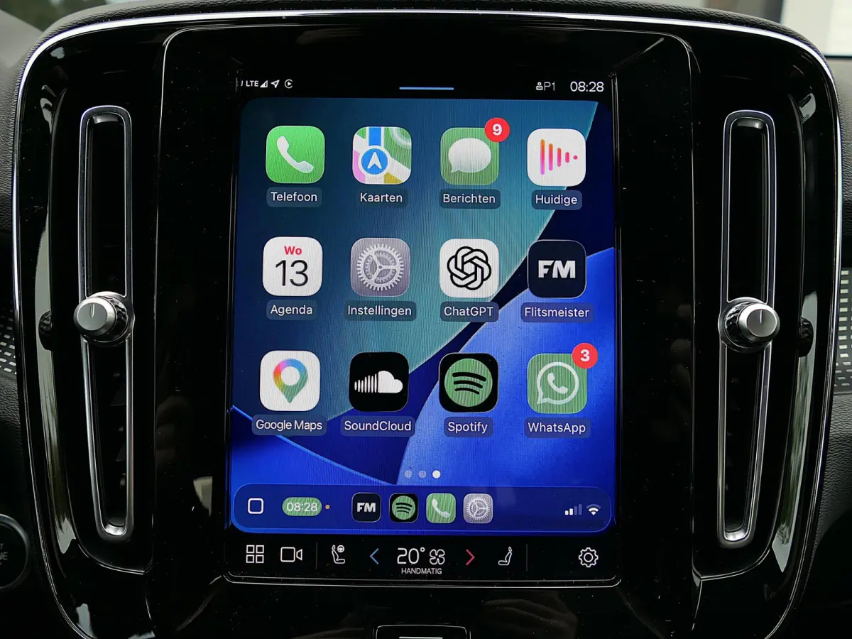 2.0 B4 AWD Ultimate Dark | Panoramadak | 360°-camera | Harman/Kardon | Memory | Apple/Android Carplay | Google | 20-inch | Leder-/Alcantara | Draadloze telefoonlader