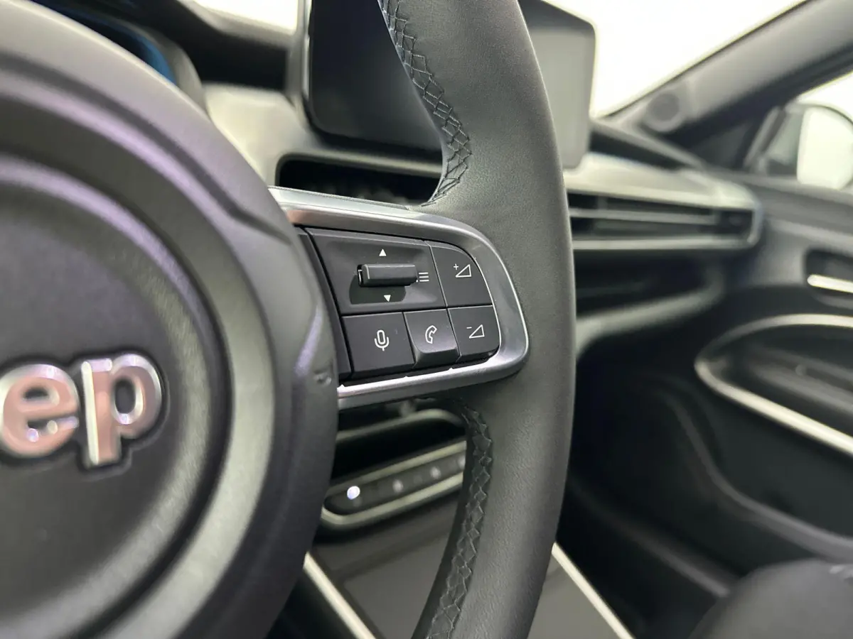 Summit 54 kWh | DEMONSTRATIEMODEL  | Camera | Navigatie | JBL Speakers | Handsfree Kofferbak | 2+6 jaar garantie speciale garantie!