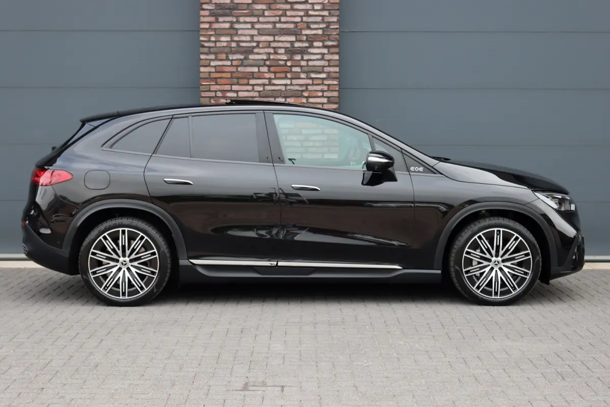 350 4MATIC AMG Line Premium+ 91 kWh | Luchtvering | Hyperscreen | Achterasbesturing | Distronic+ | Panoramadak | Burmester | Digital Light | Surround Camera | 22kW | Warmtepomp |