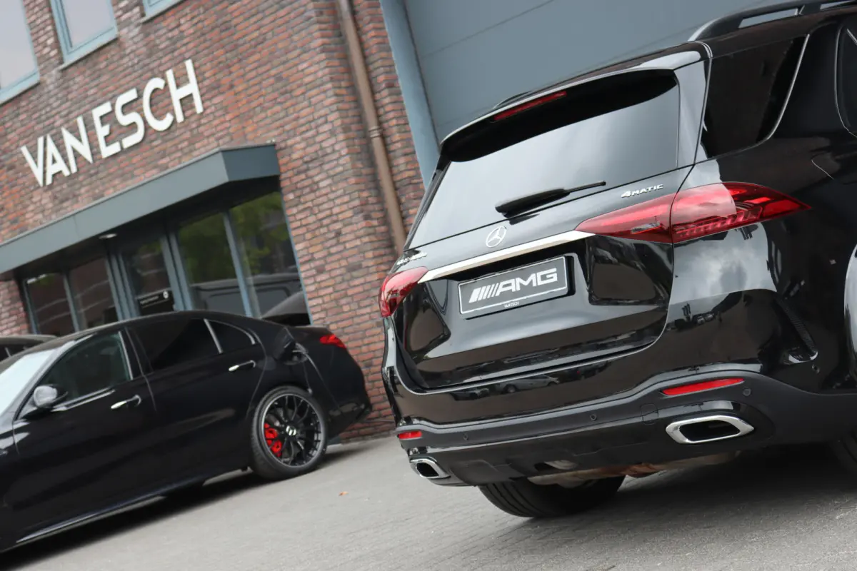 400 e 4MATIC AMG Line | Luchtvering | Distronic | Burmester | Verwarmd Stuurwiel | Panoramadak | Trekhaak | Stoelverwarming V+A | Augmented Reality | Surround Camera |