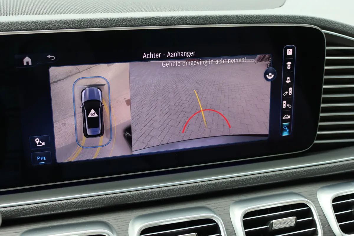 400 e 4MATIC AMG Line | Luchtvering | Distronic | Burmester | Verwarmd Stuurwiel | Panoramadak | Trekhaak | Stoelverwarming V+A | Augmented Reality | Surround Camera |