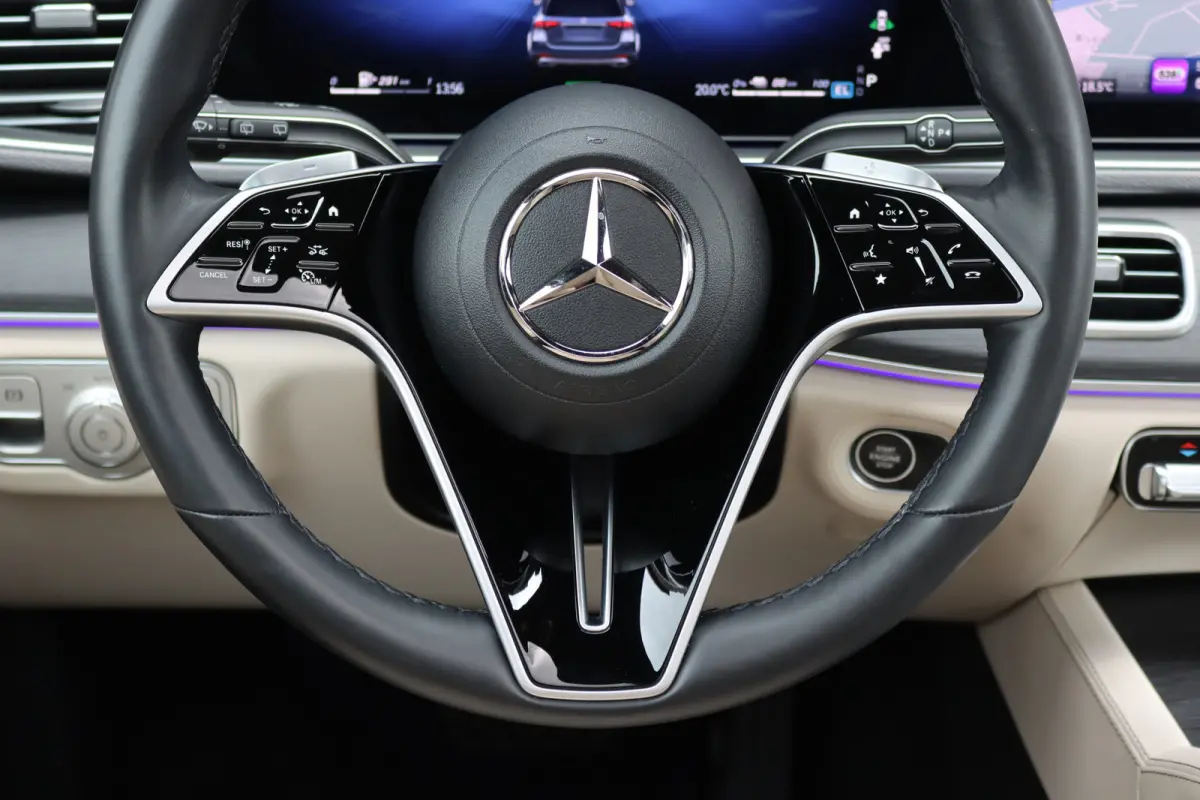 400 e 4MATIC AMG Line | Luchtvering | Distronic | Burmester | Verwarmd Stuurwiel | Panoramadak | Trekhaak | Stoelverwarming V+A | Augmented Reality | Surround Camera |