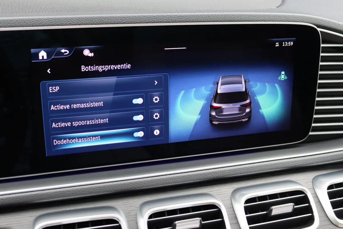 400 e 4MATIC AMG Line | Luchtvering | Distronic | Burmester | Verwarmd Stuurwiel | Panoramadak | Trekhaak | Stoelverwarming V+A | Augmented Reality | Surround Camera |