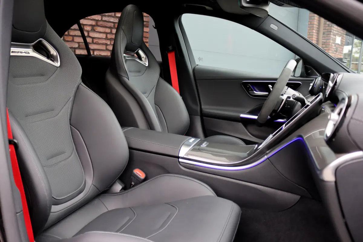 AMG 63 S E Performance | 680 pk | Achterasbesturing | AMG Drivers Package | Distronic+ | Memory | Burmester | AMG Performance Stoelen | AMG-Aero Pakket | HUD | Digital Light |