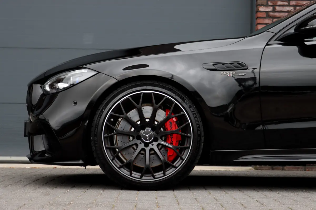 AMG 63 S E Performance | 680 pk | Achterasbesturing | AMG Drivers Package | Distronic+ | Memory | Burmester | AMG Performance Stoelen | AMG-Aero Pakket | HUD | Digital Light |