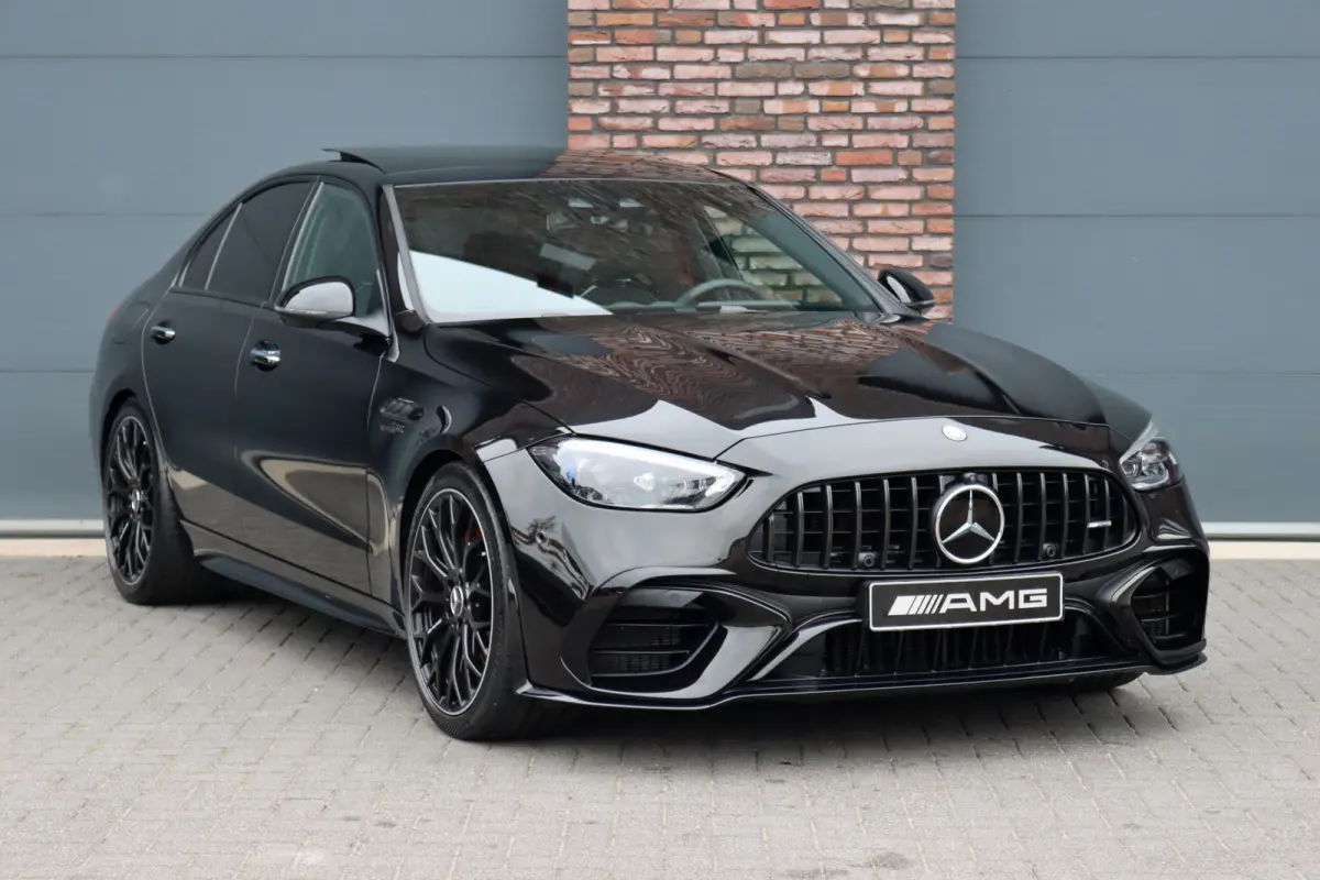AMG 63 S E Performance | 680 pk | Achterasbesturing | AMG Drivers Package | Distronic+ | Memory | Burmester | AMG Performance Stoelen | AMG-Aero Pakket | HUD | Digital Light |