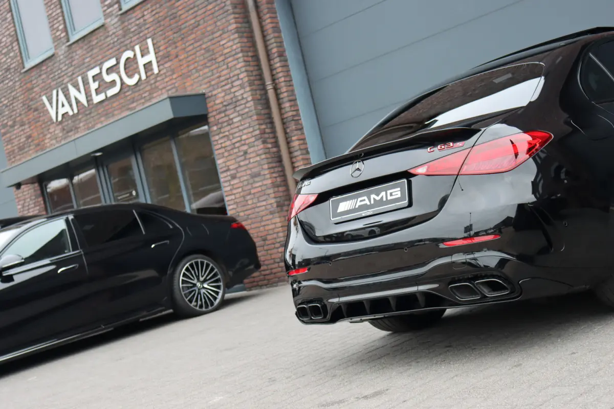 AMG 63 S E Performance | 680 pk | Achterasbesturing | AMG Drivers Package | Distronic+ | Memory | Burmester | AMG Performance Stoelen | AMG-Aero Pakket | HUD | Digital Light |