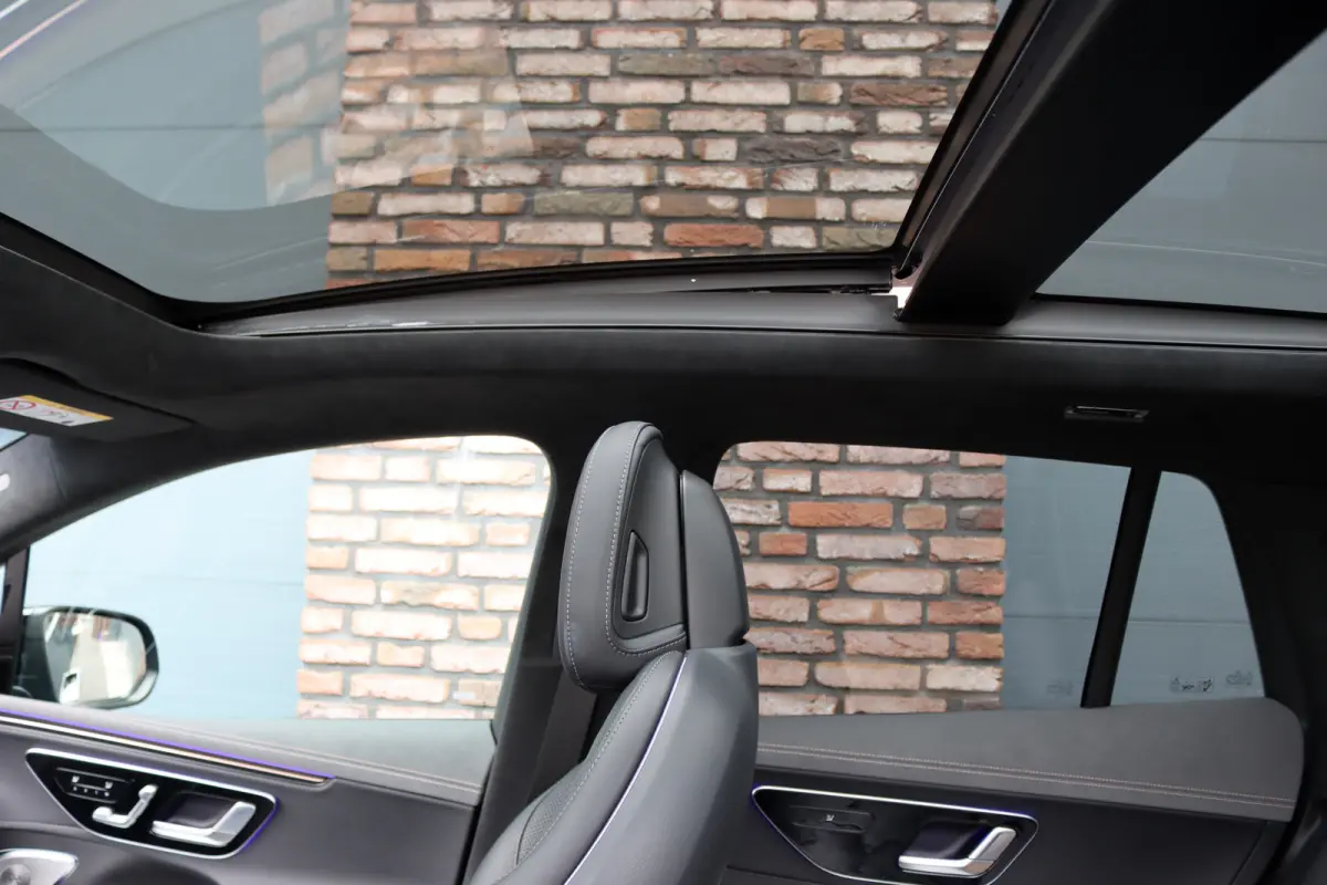 500 4MATIC AMG Line 91 kWh | 61.000,- ex BTW | Luchtvering | Hyperscreen | Achterasbesturing | Distronic+ | Massage | Nappa Leder | HUD | Stoelventilatie | Trekhaak | Memory | Verwarmd Stuur