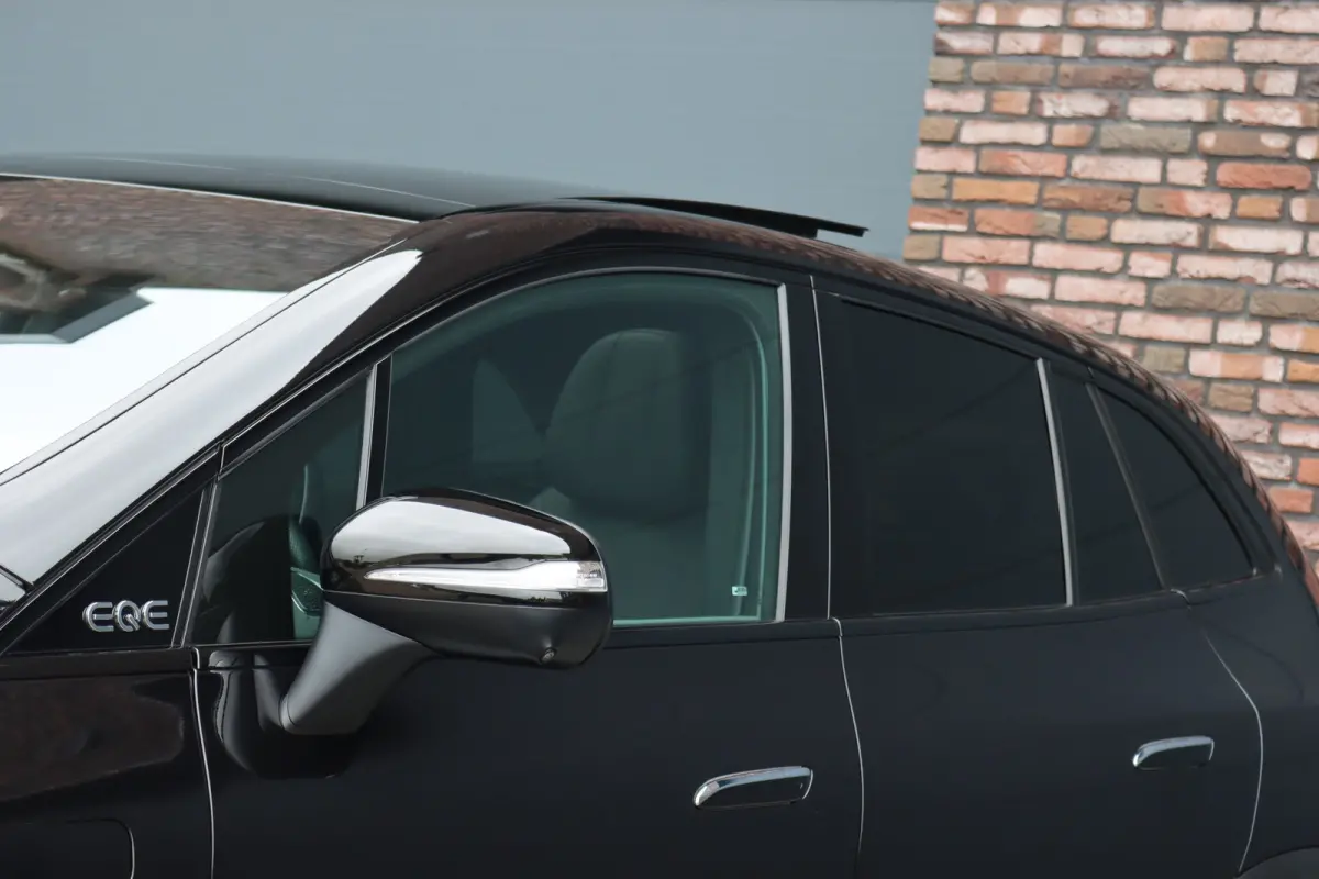 500 4MATIC AMG Line 91 kWh | 61.000,- ex BTW | Luchtvering | Hyperscreen | Achterasbesturing | Distronic+ | Massage | Nappa Leder | HUD | Stoelventilatie | Trekhaak | Memory | Verwarmd Stuur