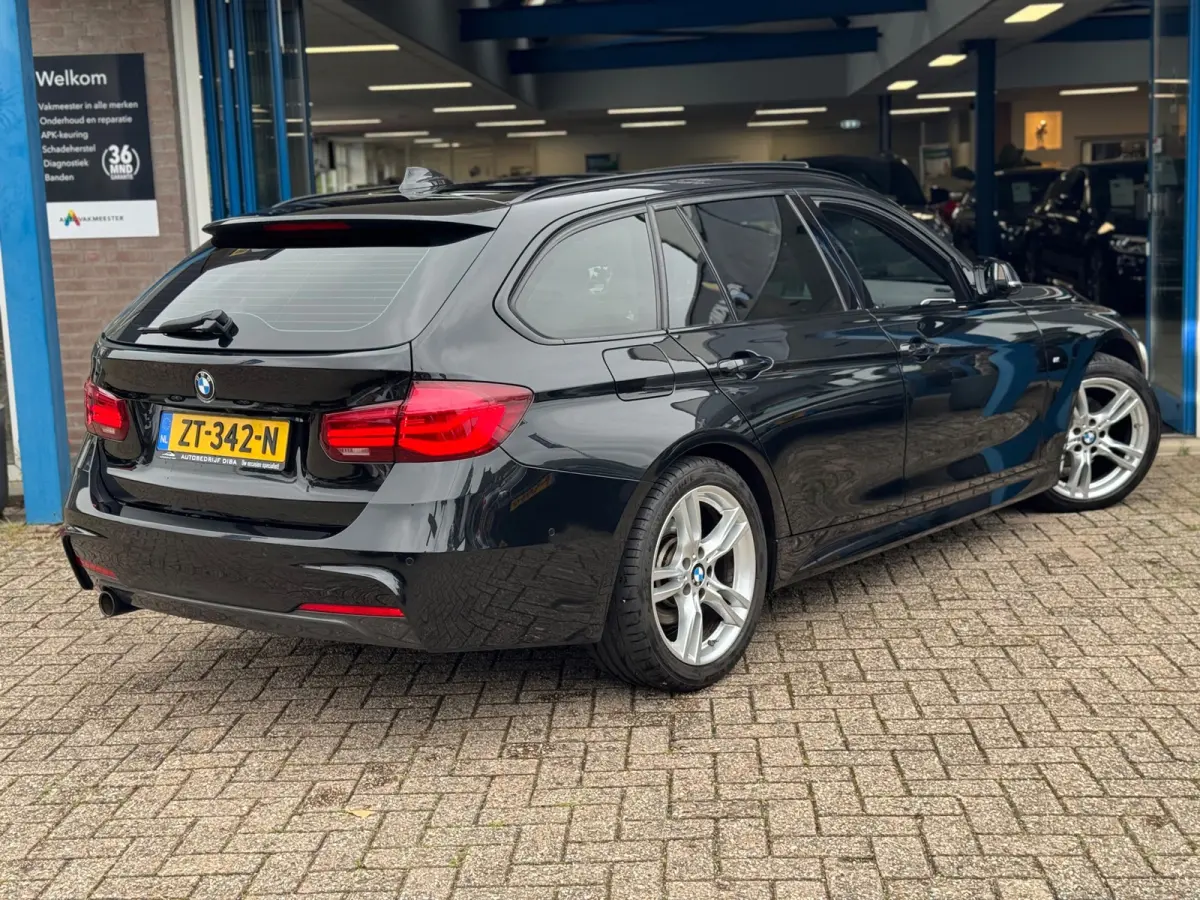 318i M Sport 2019 AUT PANO CAMERA NAP!