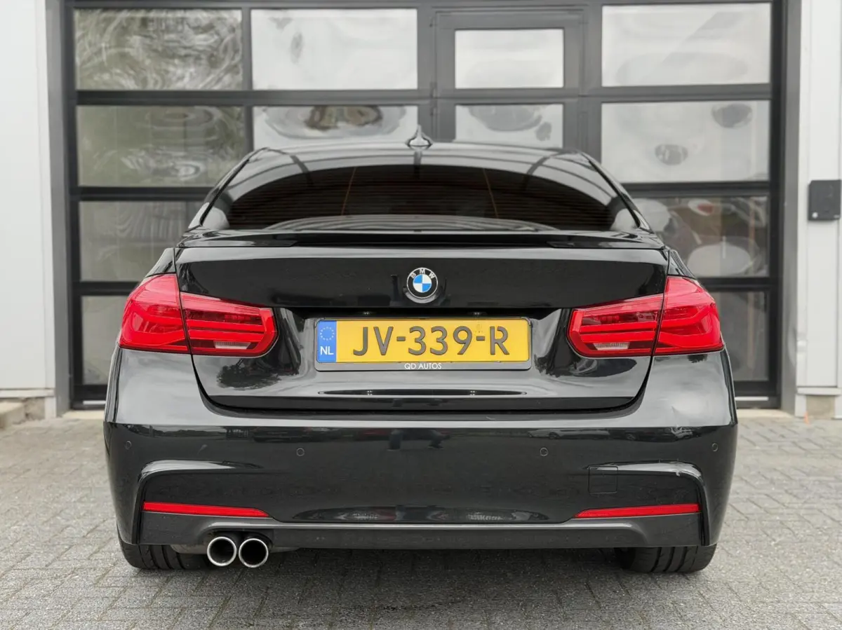 330e High Exc AUT / M-Sport / LED / Cruise / NAV